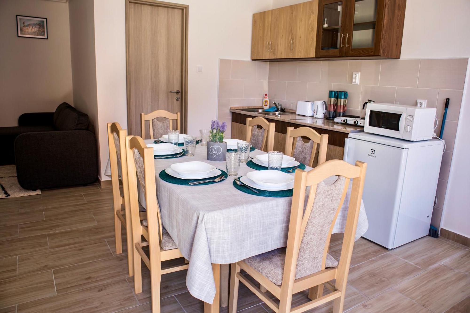 Izisz Apartman Matraterenye Екстер'єр фото