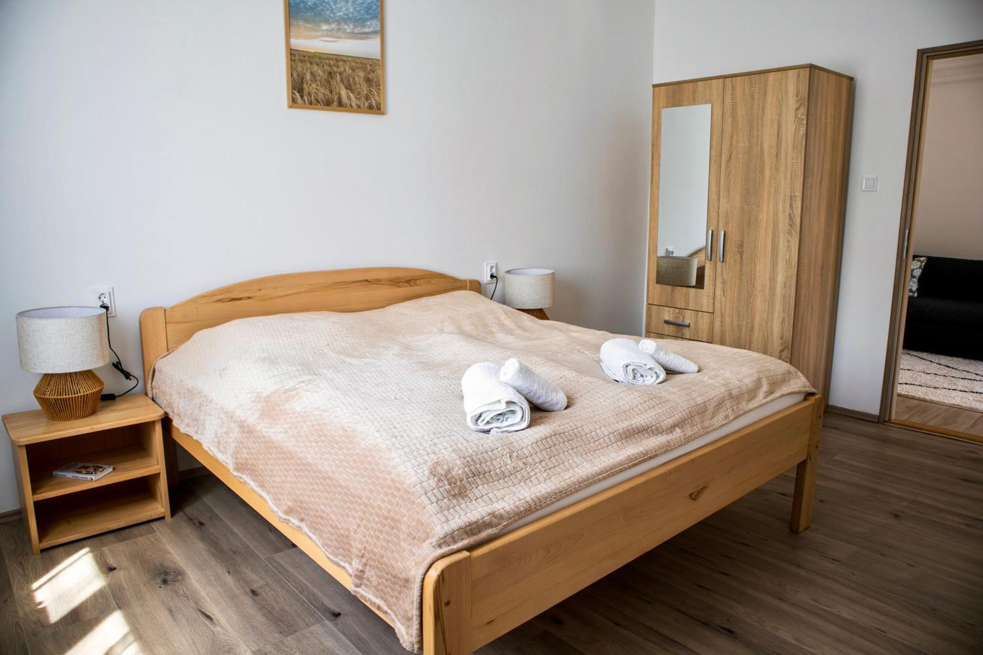 Izisz Apartman Matraterenye Екстер'єр фото