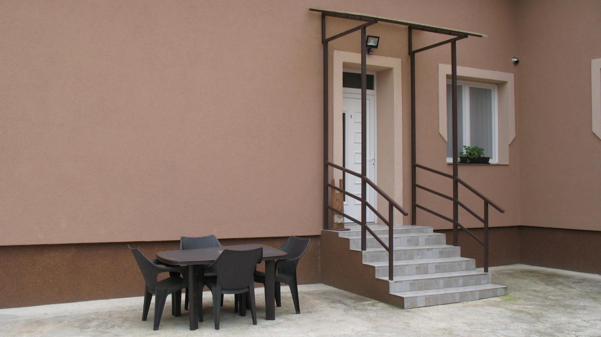 Izisz Apartman Matraterenye Екстер'єр фото